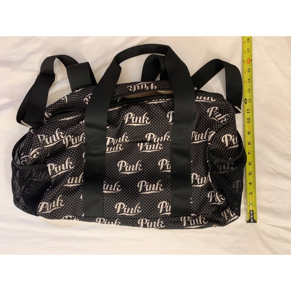 victoria’s secret pink duffle bag black - Picture 3 of 3